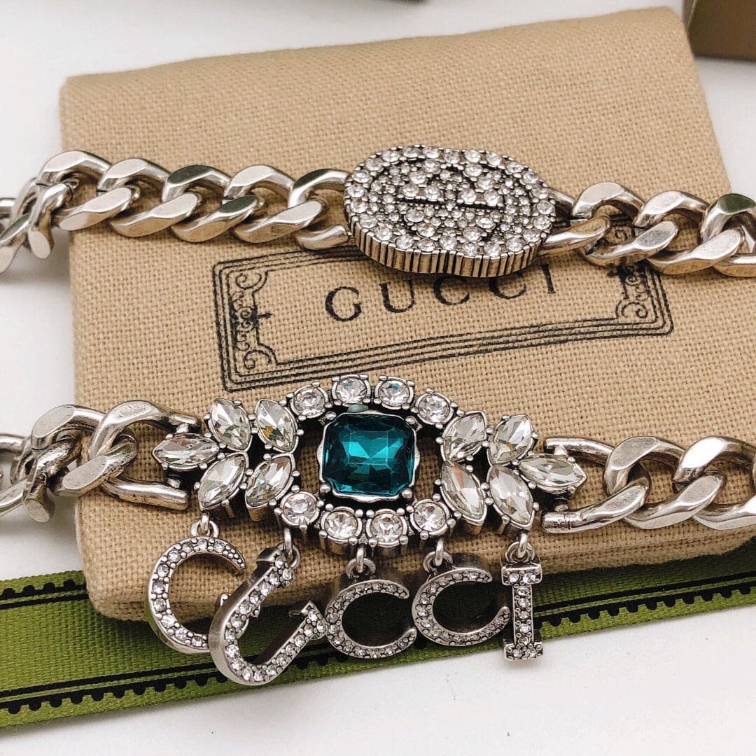 18K Gucci Script Diamonds Necklace