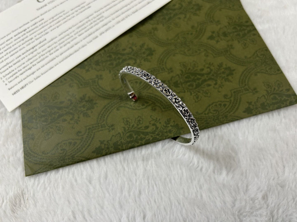 Gucci Interlocking G Cuff With Flowers Bracelet