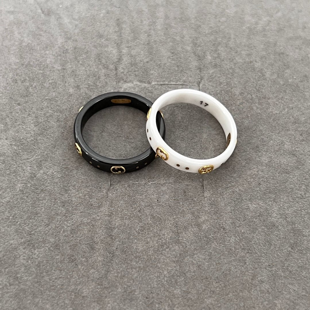 18K Gucci Icon Black Corundum Ring