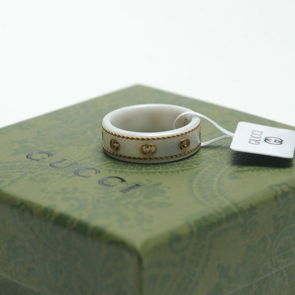 18K Gucci Interlocking G Icon White Zirconia Ring