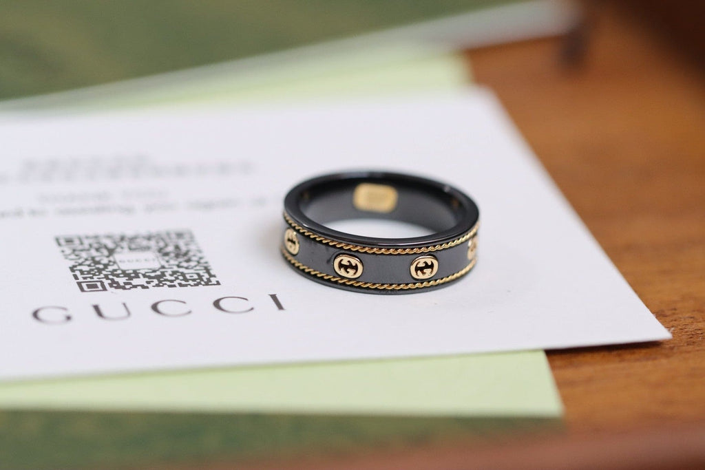 18K Gucci Interlocking G Icon Black Corundum Ring