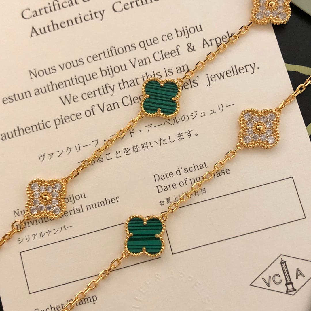 18K Van Cleef & Arpels Vintage Alhambra Malachite Diamonds 10 Motifs Necklace