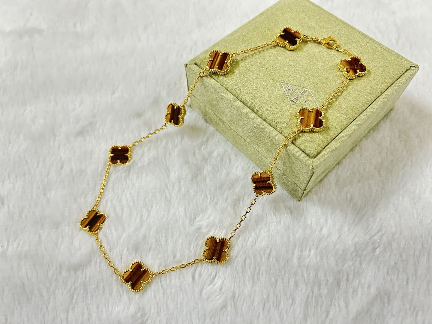 18K Van Cleef & Arpels Vintage Alhambra Tiger Eye 10 Motifs Necklace