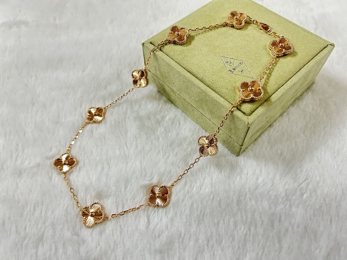 18K Van Cleef & Arpels Vintage Alhambra 10 Motifs Necklace