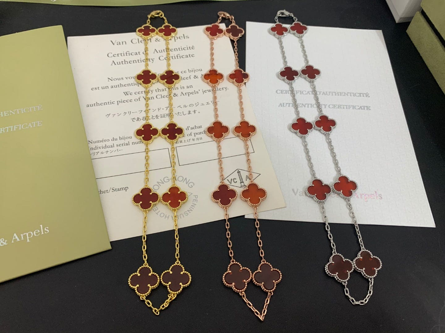 18K Van Cleef & Arpels Vintage Alhambra Carnelian 10 Motifs Necklace
