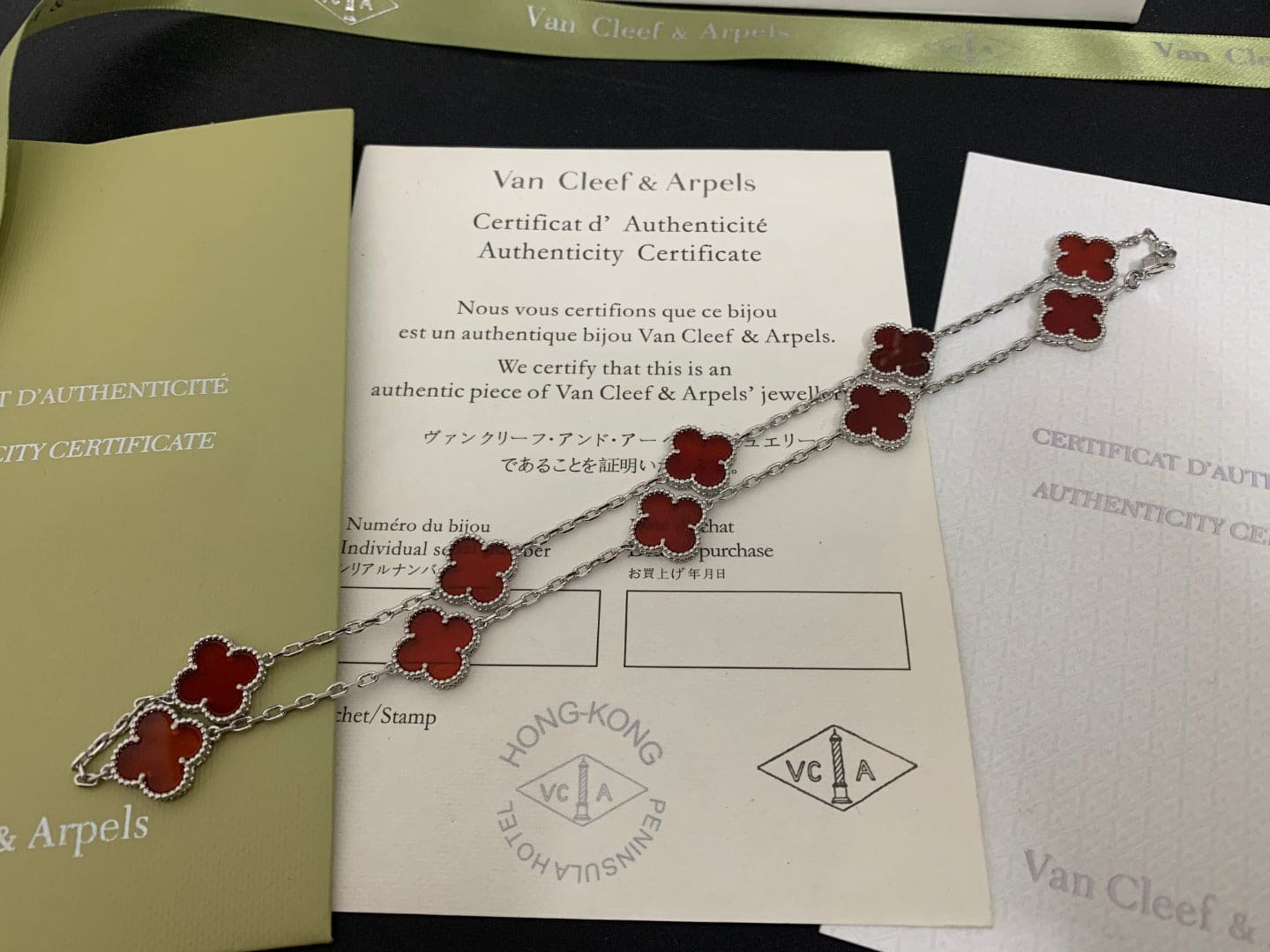 18K Van Cleef & Arpels Vintage Alhambra Carnelian 10 Motifs Necklace