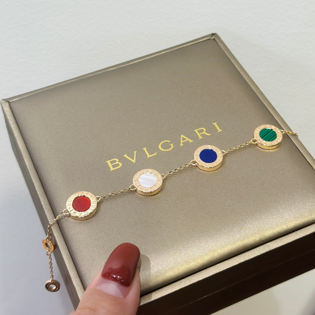 18K BVLGARI BV Carnelian Bracelet