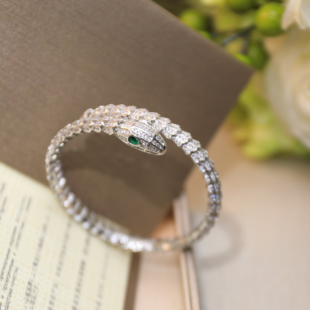 18K BVLGARI BV Serpenti Tubolari Diamond Bracelet