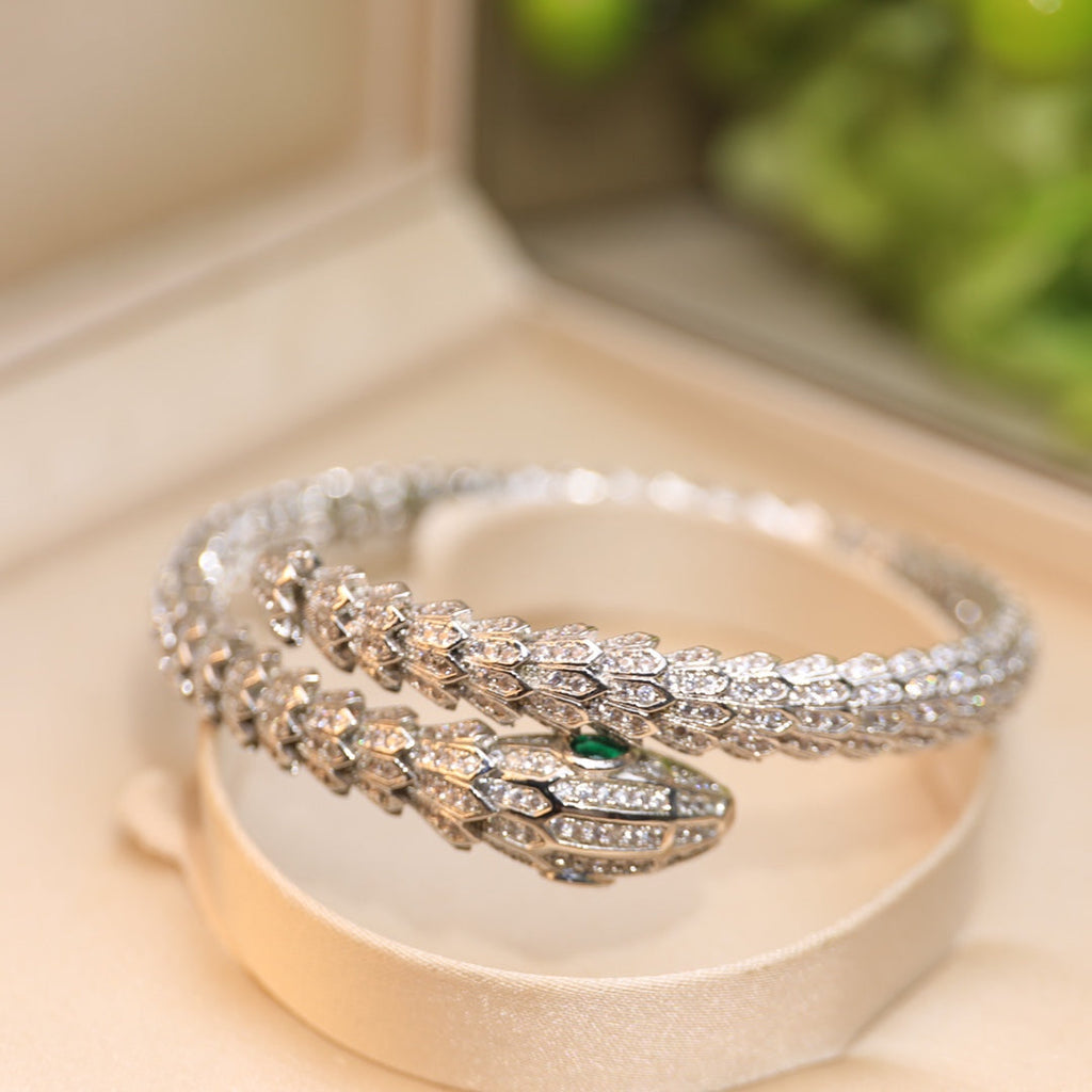 18K BVLGARI BV Serpenti Tubolari Diamond Bracelet