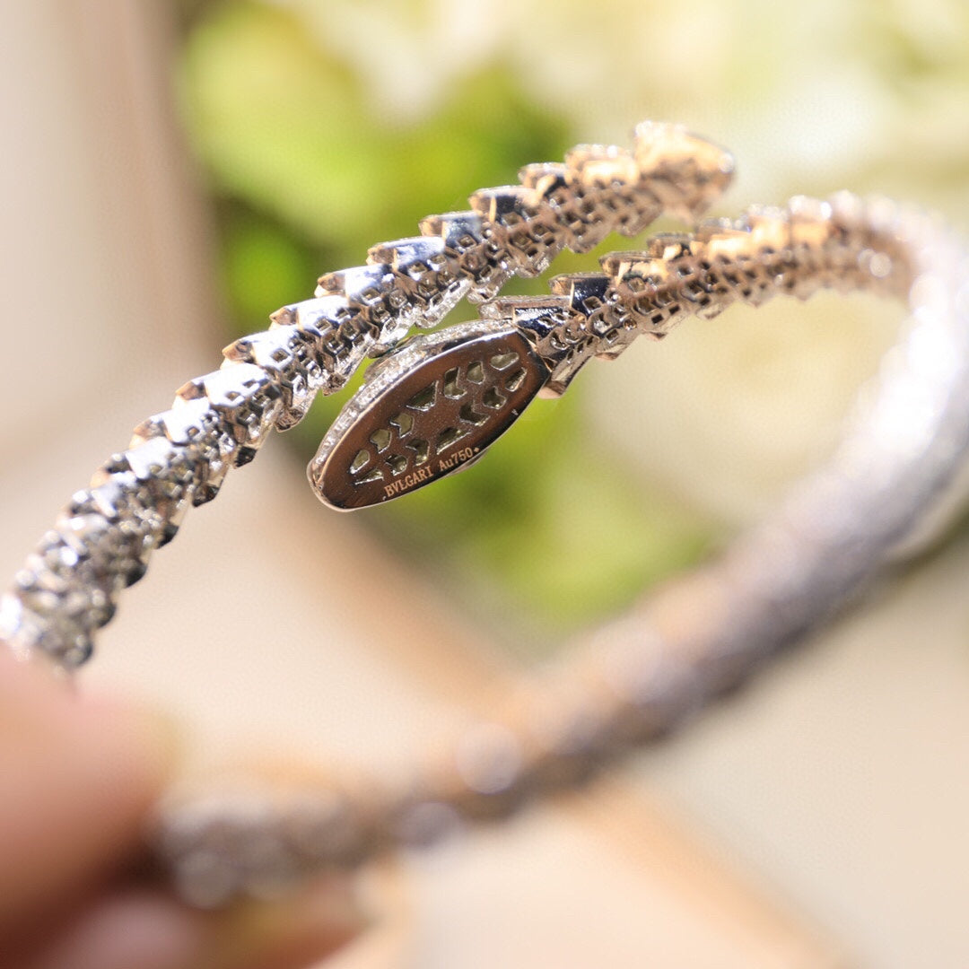 18K BVLGARI BV Serpenti Tubolari Diamond Bracelet