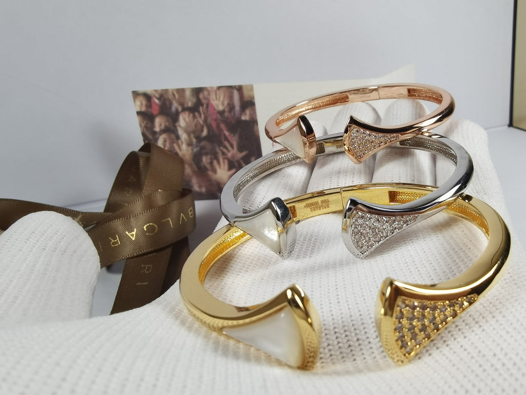 18K BVLGARI BV DIVAS' DREAM Bangle Bracelet