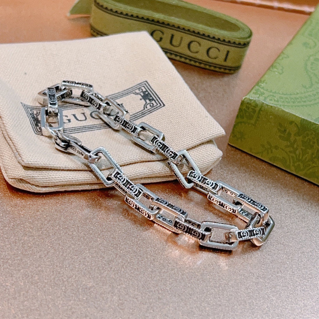 Gucci Interlocking G Chain Bracelet