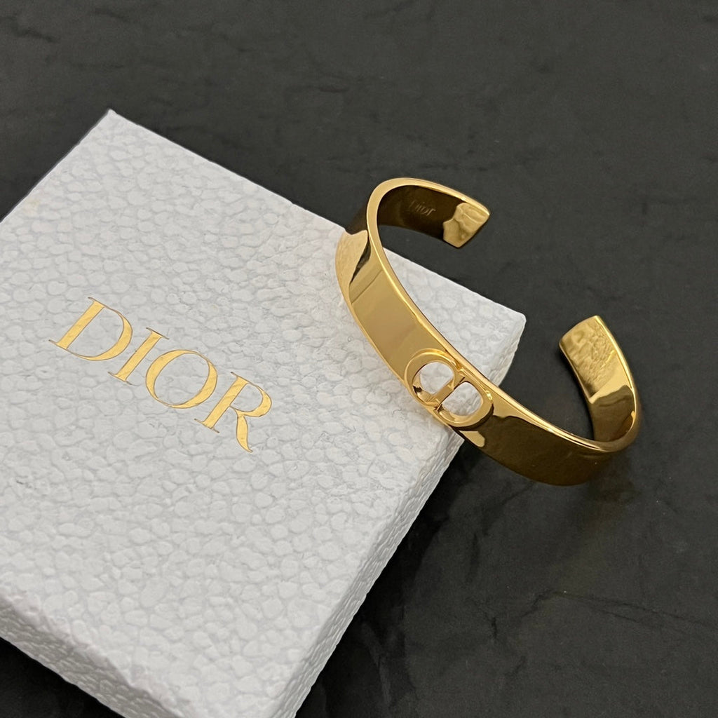 18K Dior Cuff Thin Bracelet