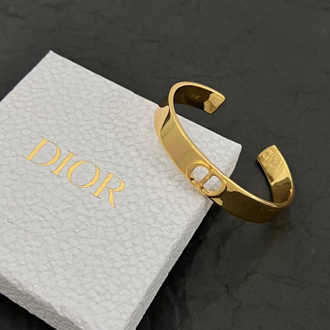 18K Dior Cuff Thin Bracelet