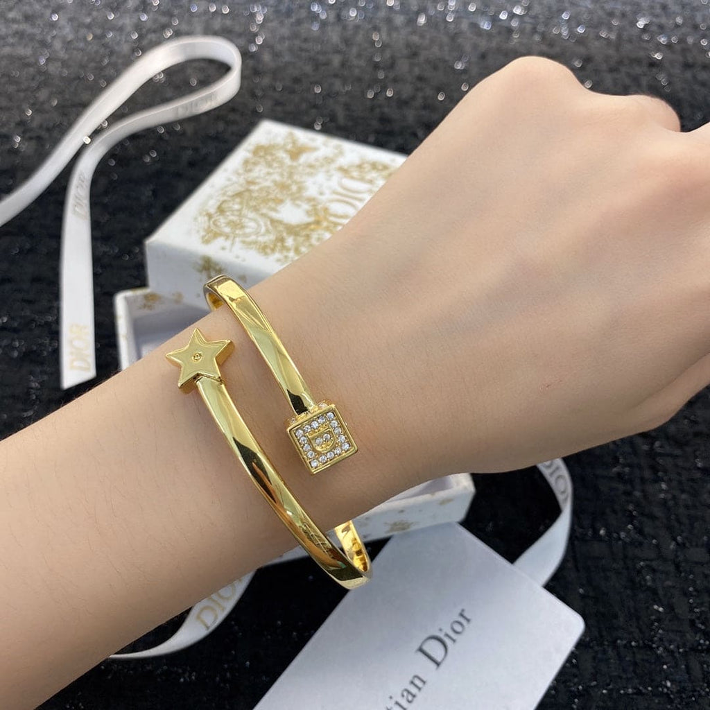 18K Dior Star Open Cuff Bracelet