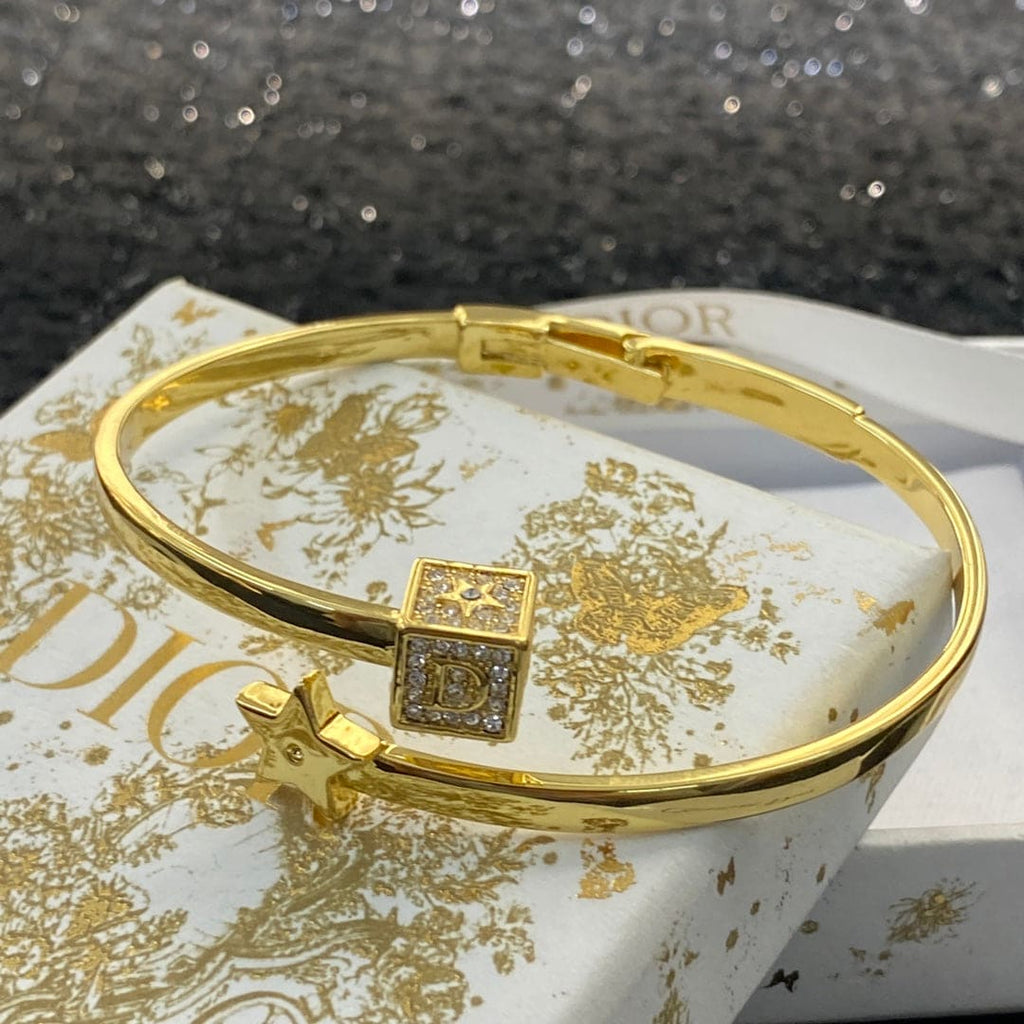 18K Dior Star Open Cuff Bracelet