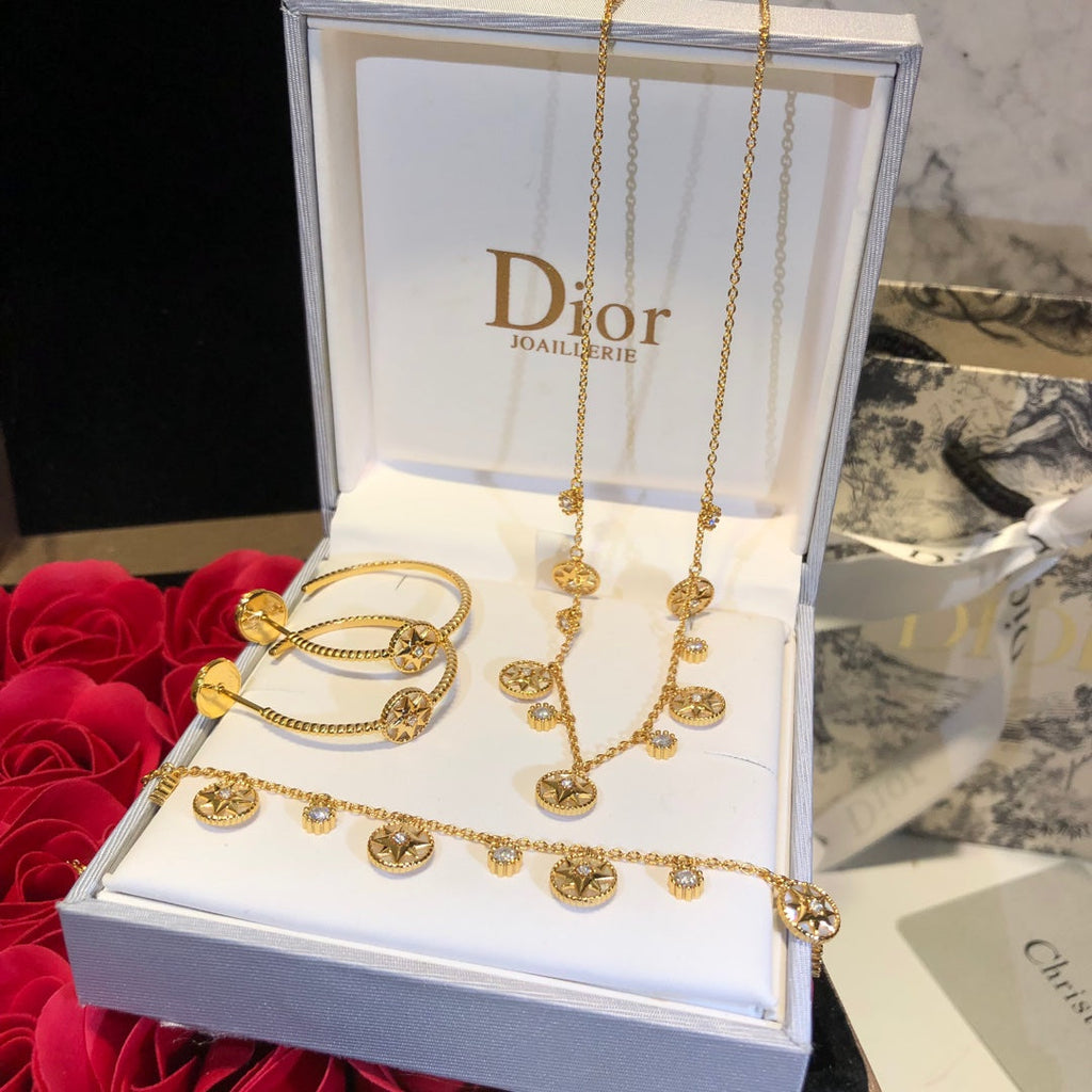 18K Dior Rose Des Vents Bracelet