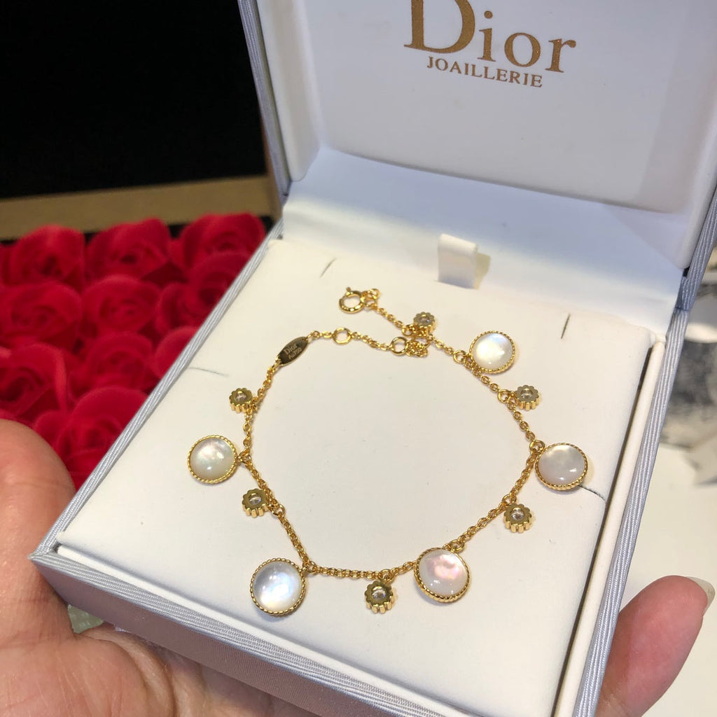 18K Dior Rose Des Vents Bracelet