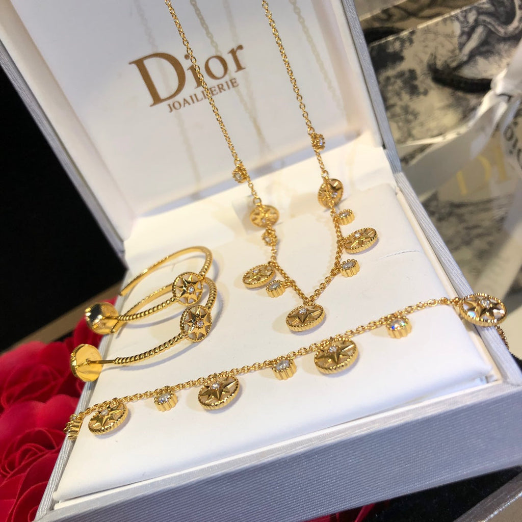 18K Dior Rose Des Vents Bracelet