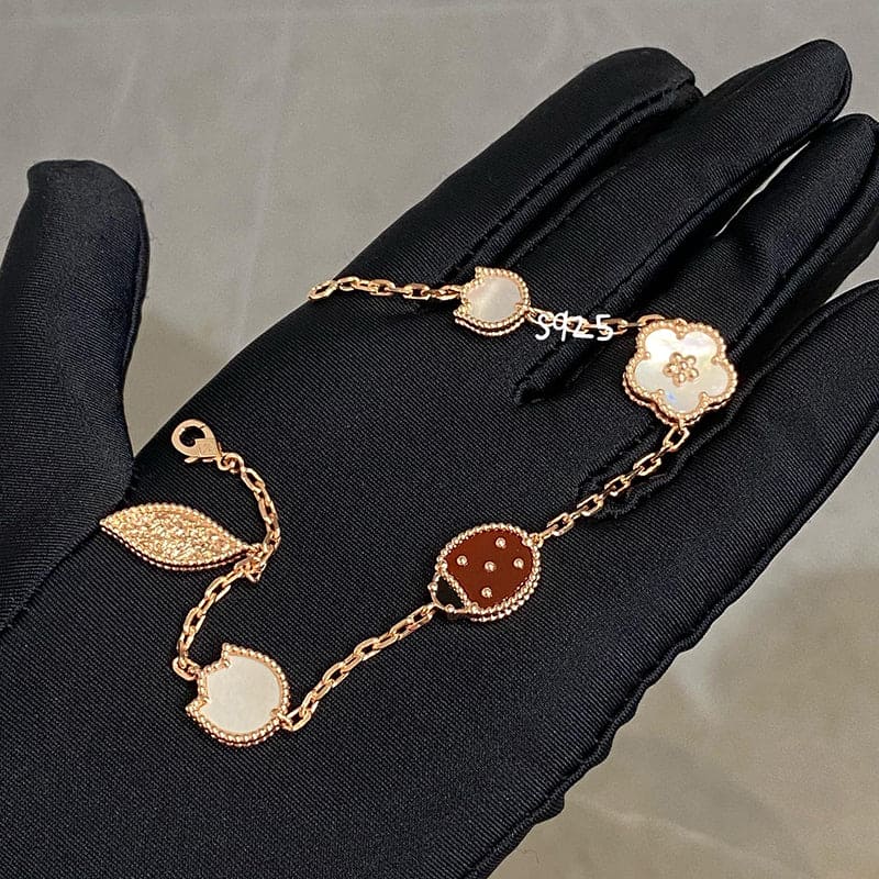 18K Van Cleef & Arpels Lucky Spring Five Motifs Clover Bracelet
