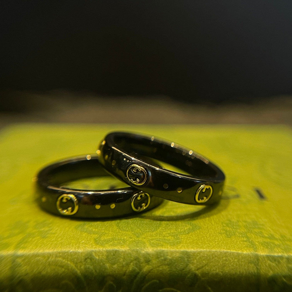 18K Gucci Icon Black Corundum Ring