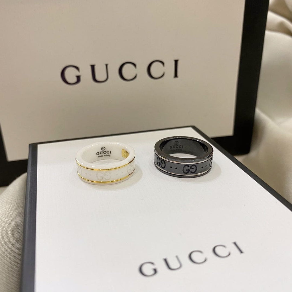 18K Gucci Icon White Zirconia Ring
