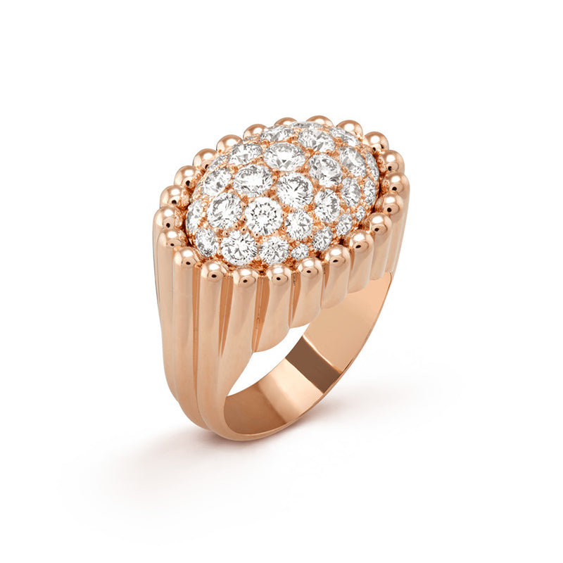 18K Van Cleef & Arpels Perlee Diamond Ring