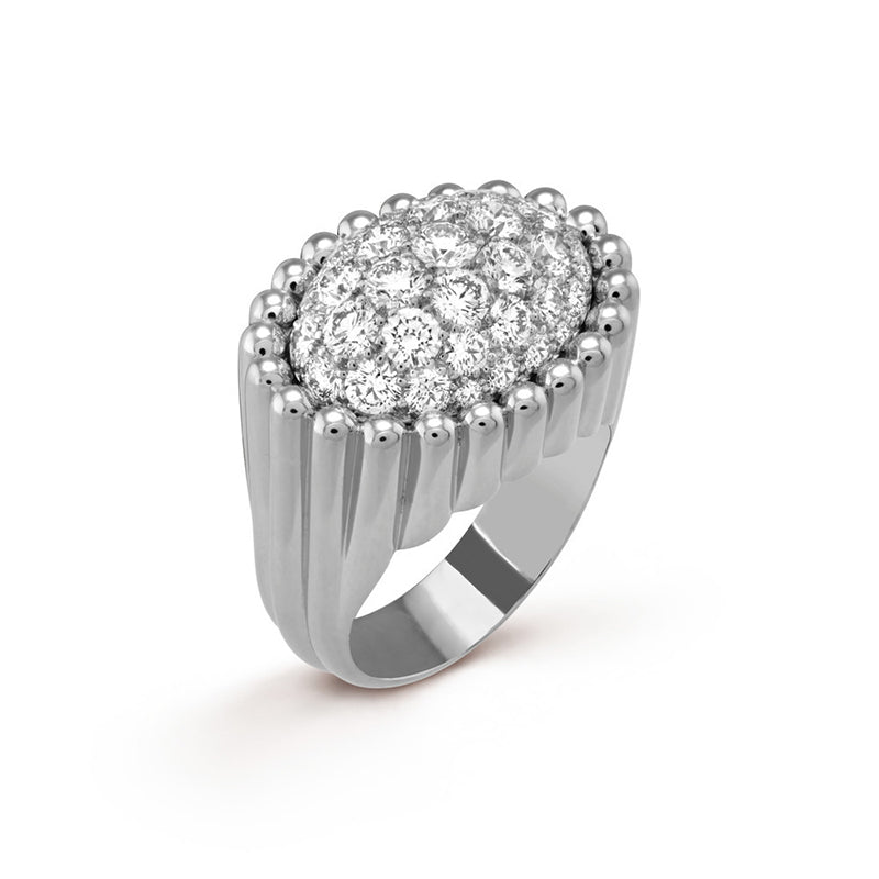 18K Van Cleef & Arpels Perlee Diamond Ring