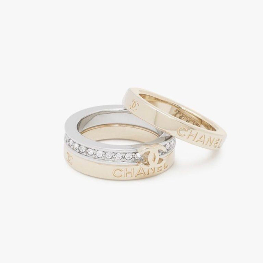 18K Chanel 26P Diamond Set Ring