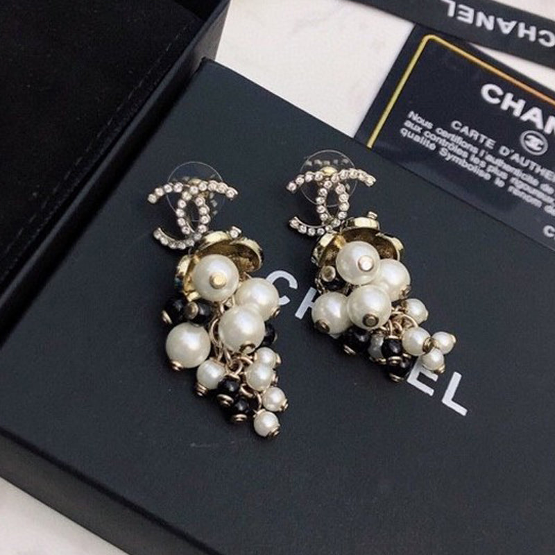 18K Chanel Black & White Pearl Gold Earrings