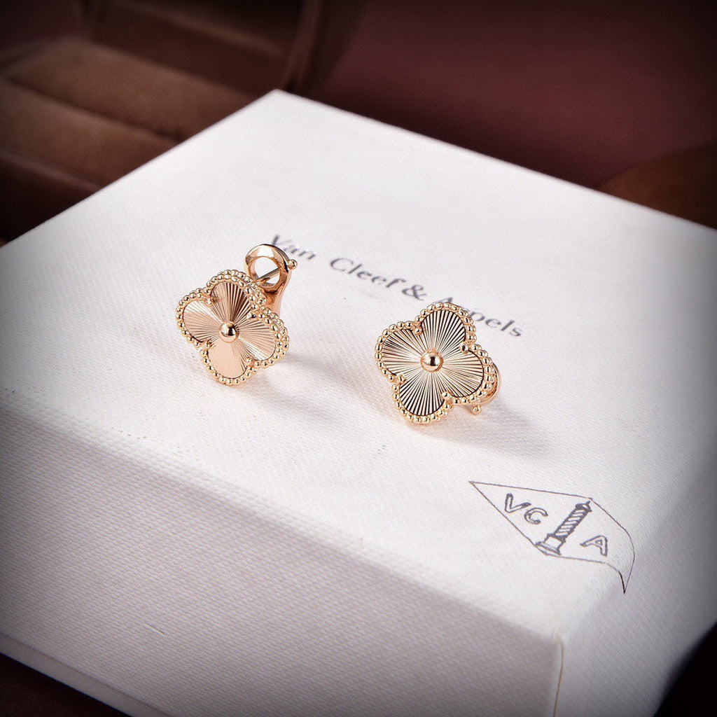 18K Van Cleef & Arpels Vintage Alhambra Earrings