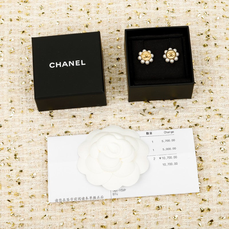 18K Chanel Pearl Gold Earrings