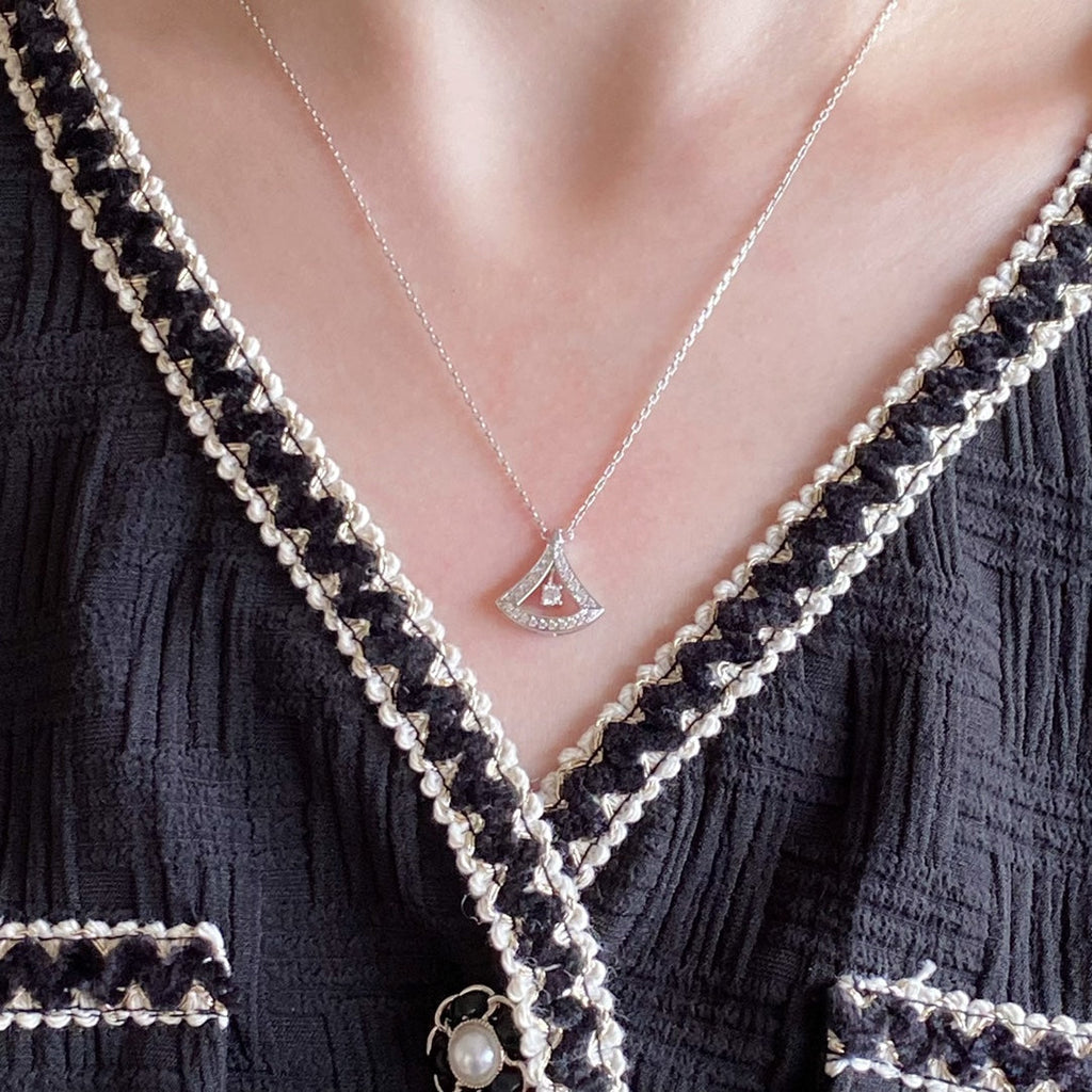 18K BVLGARI Divas' Dream Pave Diamond Openwork Necklace
