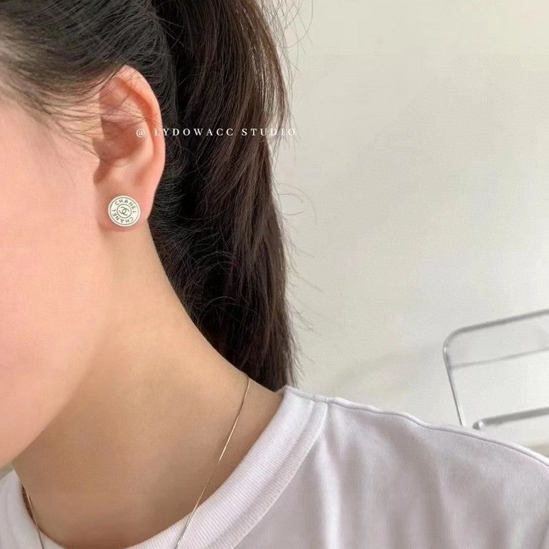 18K Chanel White Gold Earrings