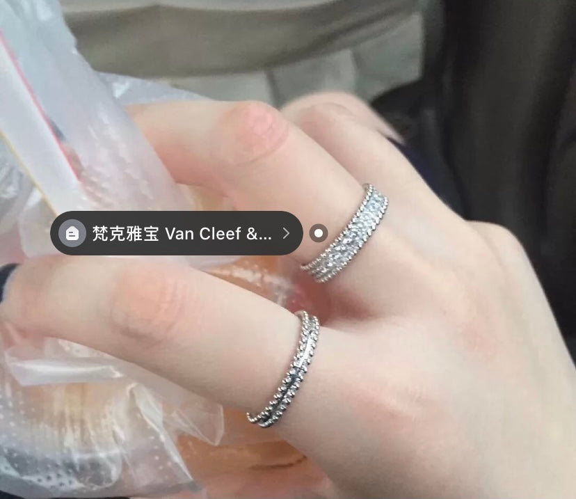 18K Van Cleef & Arpels White Gold Perlee Diamonds Ring