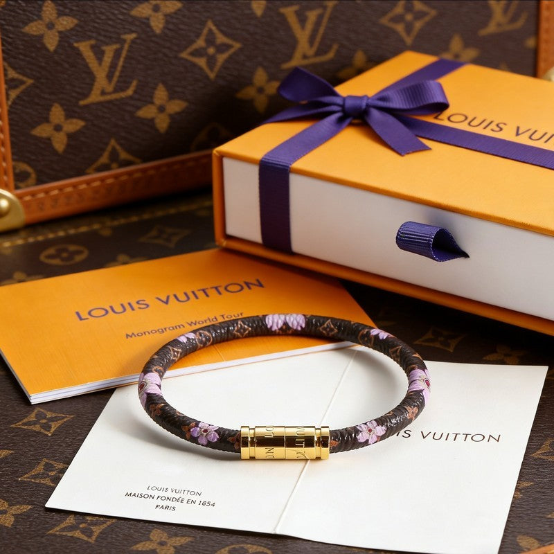 18K Louis Vuitton Keep It Blossoms Bracelet