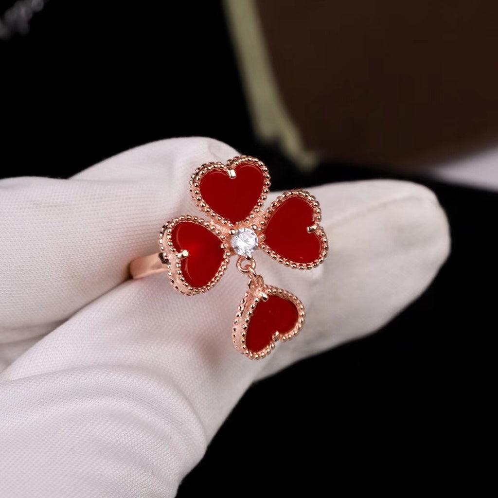 18K Van Cleef & Arpels Sweet Alhambra Effeuillage Ring