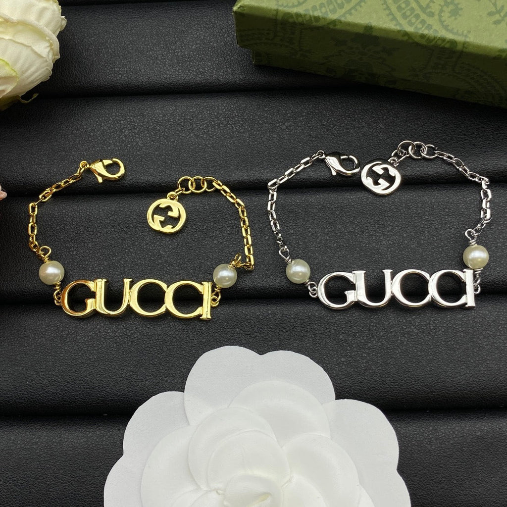 18K Gucci Letter Bracelet