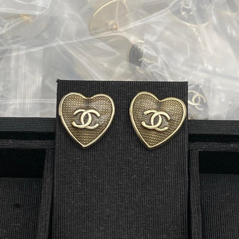 18K Chanel Grey Heart Earrings