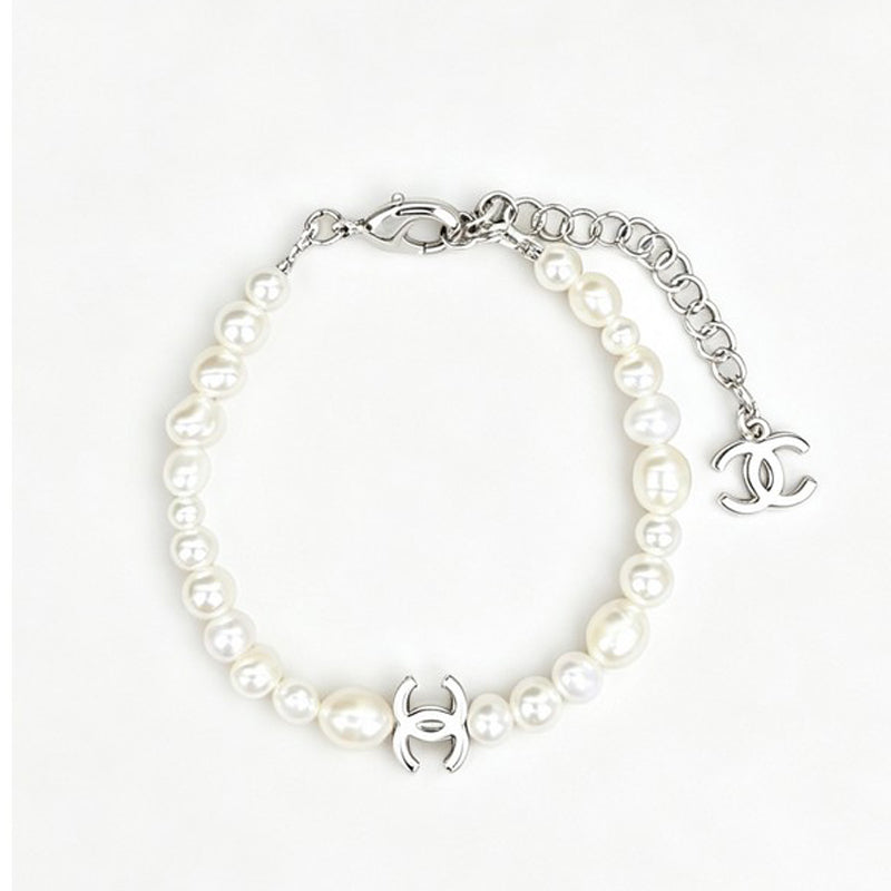 18K Chanel 26C Pearl Gold Bracelet