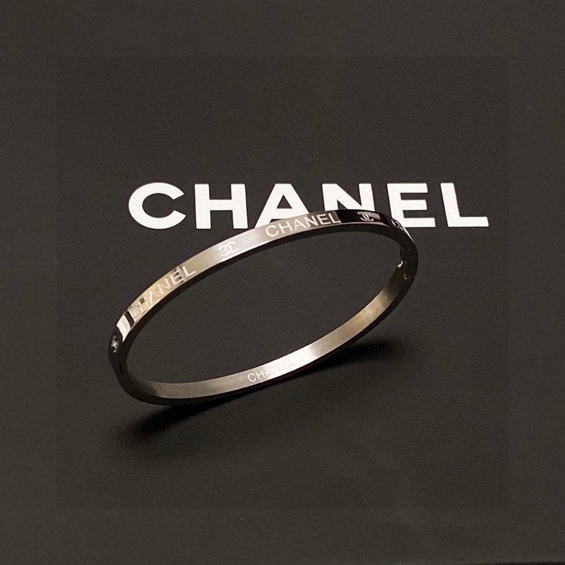 18K Chanel White Gold Bracelet