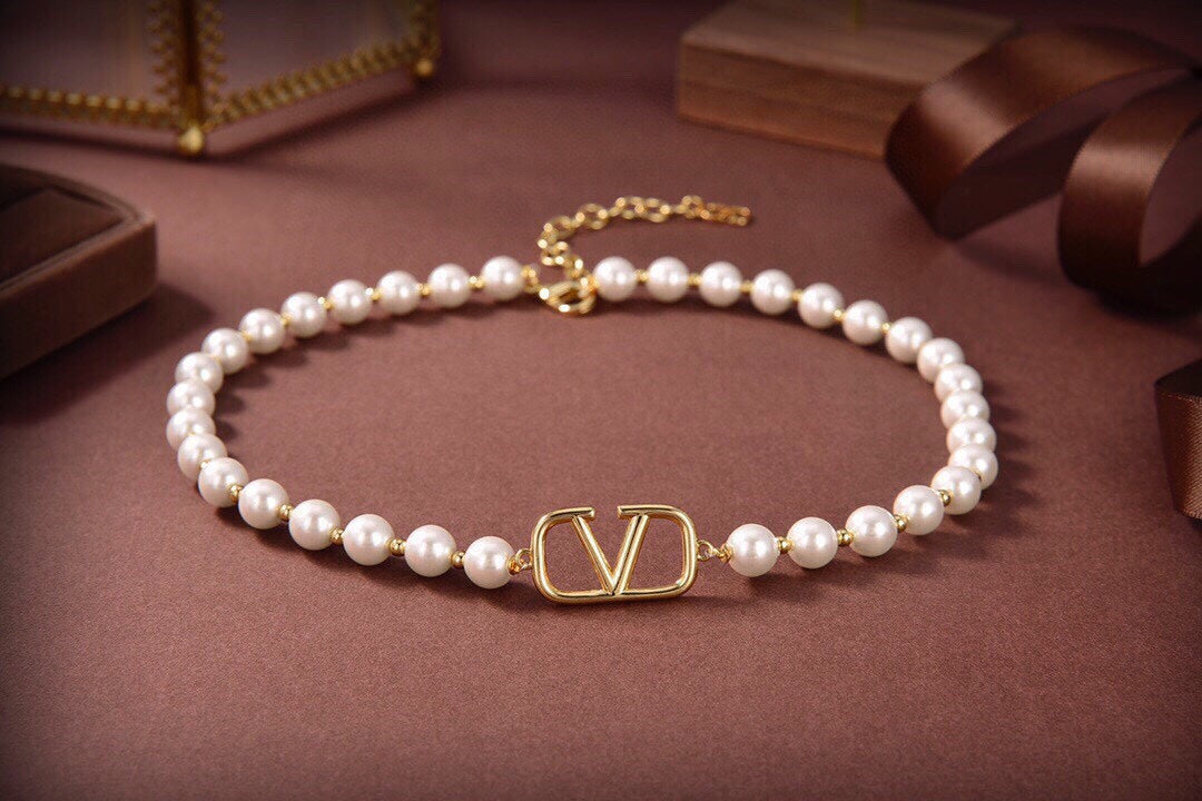 18K Valentino Garavani VLogo Signature Necklace