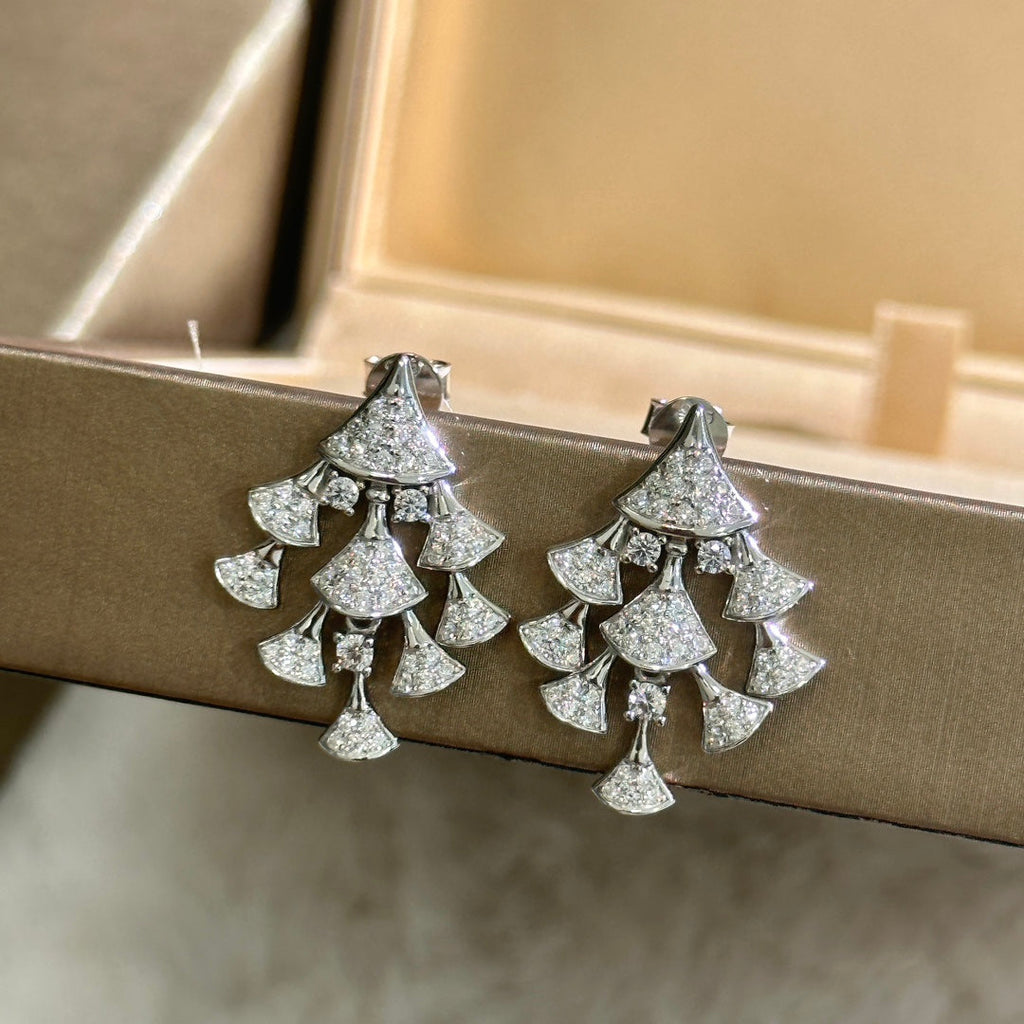 18K BVLGARI Divas' Dream Diamonds Earrings