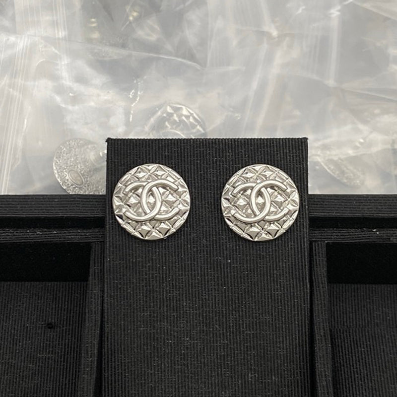 18K Chanel White Gold Earrings