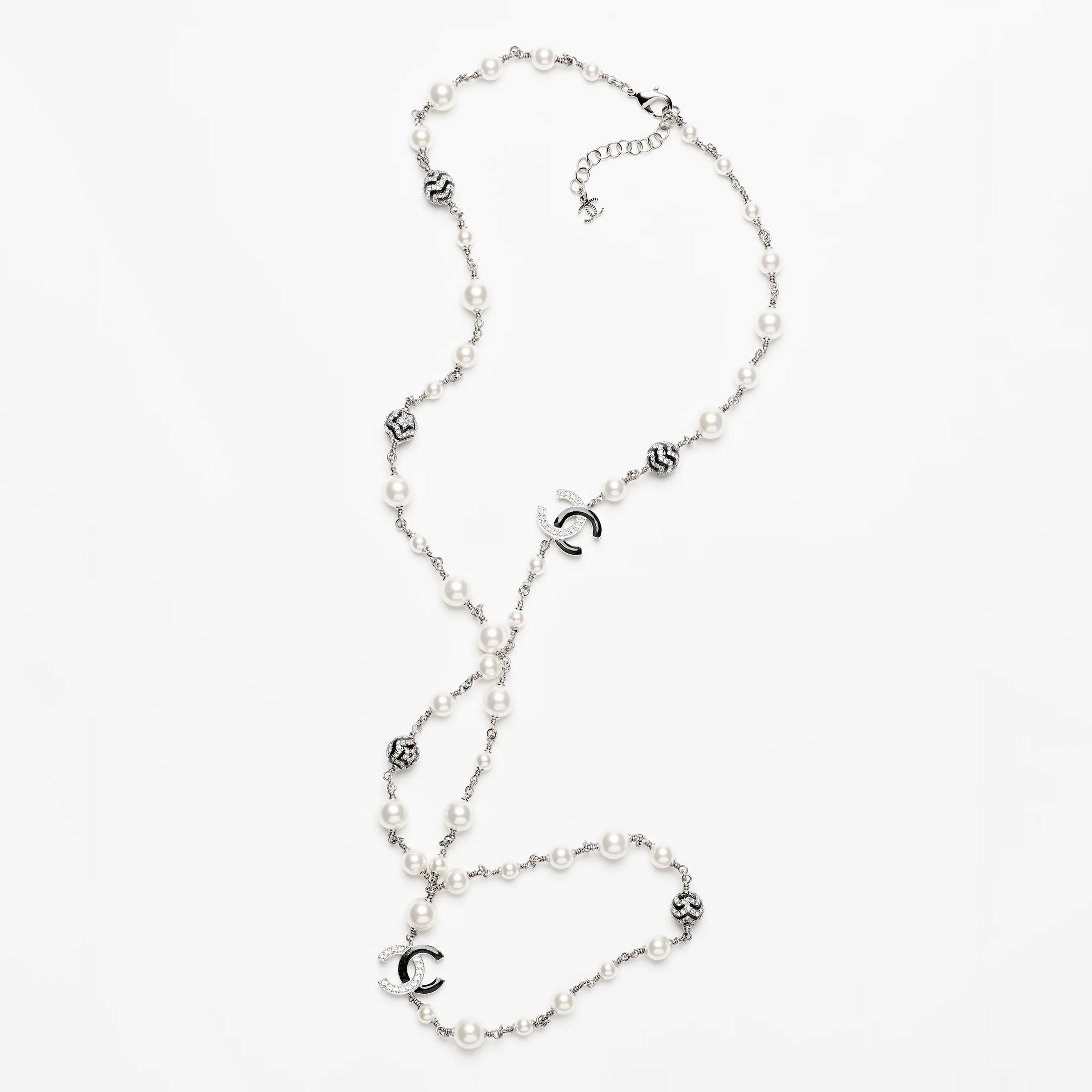 18K Chanel Star Pearls Long Necklace