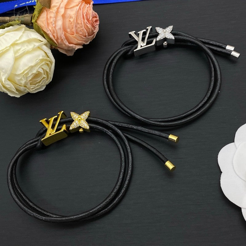 18K Louis Vuitton Black Chain Gold Bracelet