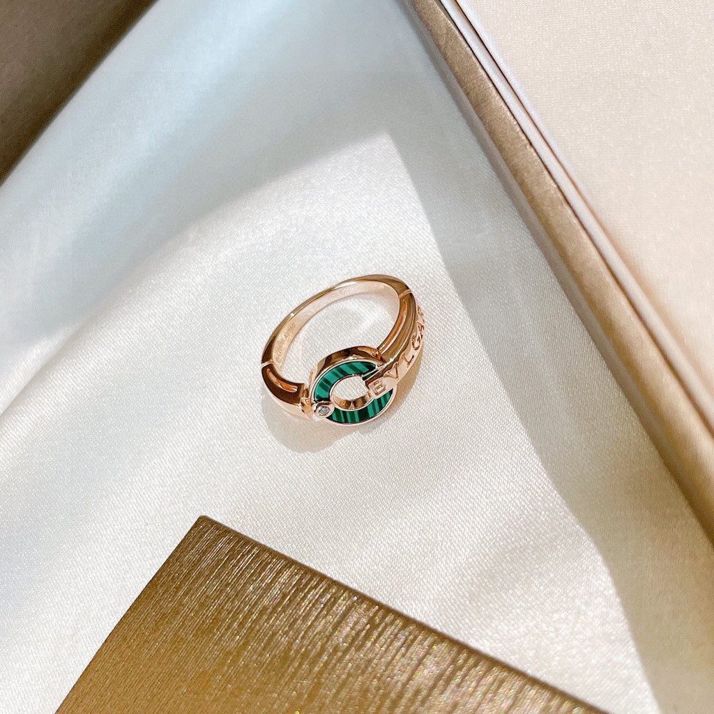 18K BVLGARI BV Malachite Ring