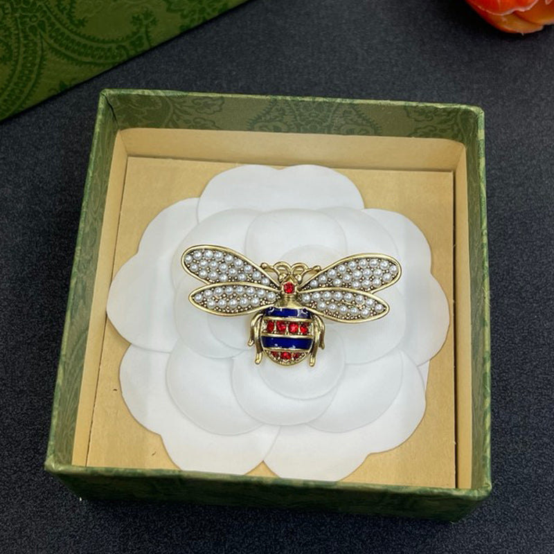 18K Gucci Red Bee Diamond Brooch