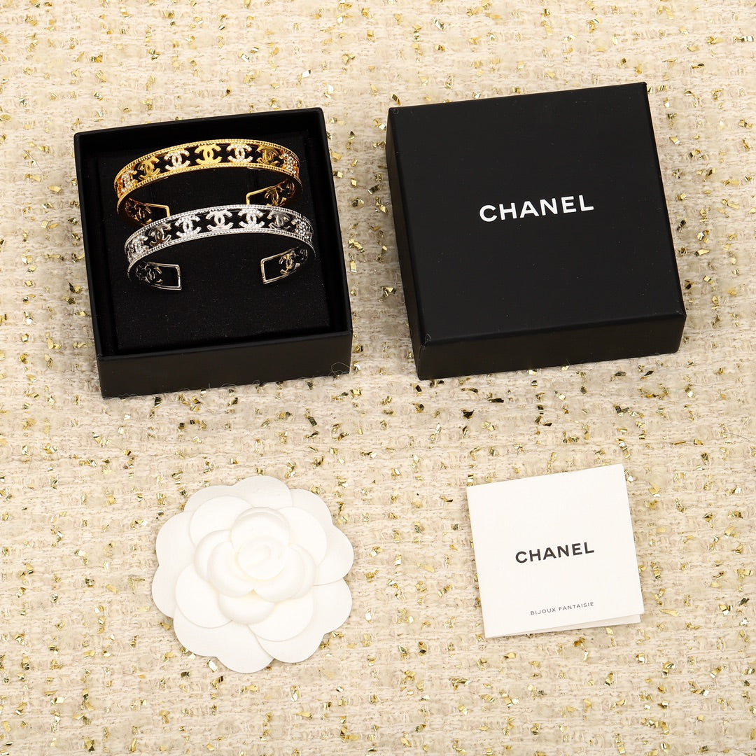 18K Chanel Open Cuff Bracelet