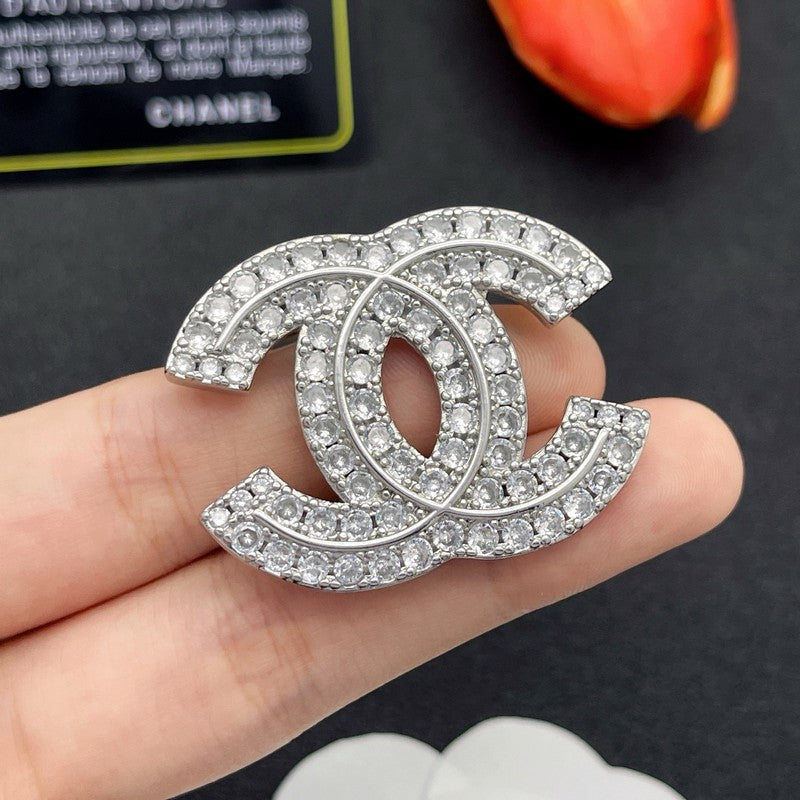 18K Chanel Full Diamond Brooch